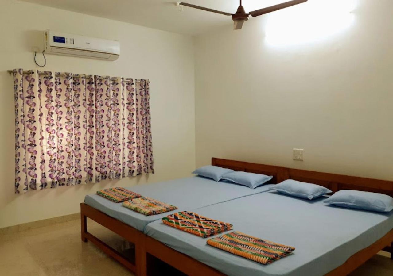 Bapat Niwas Home Stay กันปาตีปุเล ภายนอก รูปภาพ